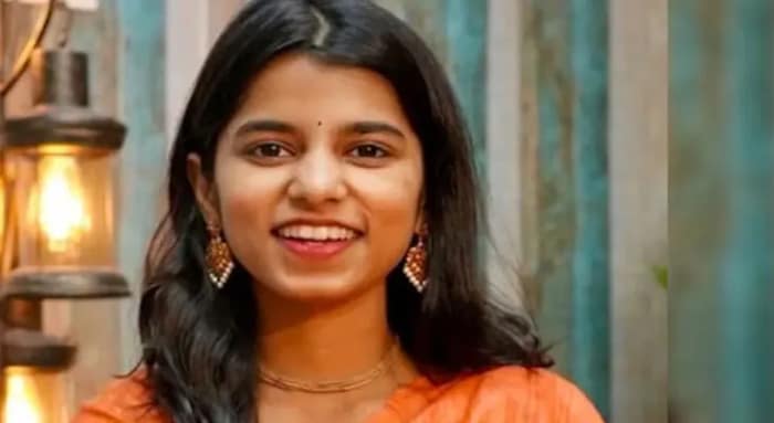 বহিরাগত তকমা ঘোচানোই চ্যালেঞ্জ নবাগত মৈথিলির