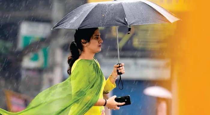 আজই অন্ধ্রপ্রদেশের উপকূলে  মন-থা’র ল্যান্ডফল, সতর্কতা