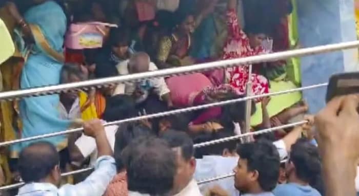 মিনি তিরুপতি মন্দিরের প্রবেশ-বাহির পথ একটাই, প্রাথমিক তদন্তে স্পষ্ট গাফিলতি