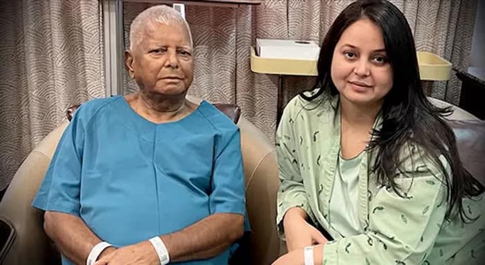 কেন পরিবার ও রাজনীতি ত্যাগ করলেন রোহিণী? সোশ্যাল মিডিয়ায় জানালেন লালুকন্যা