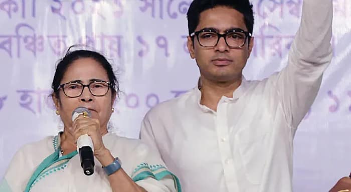 মমতা-অভিষেক বন্দ্যোপাধ্যায়ের নির্দেশে ঠাকুরবাড়িতে মতুয়াদের অনশন কর্মসূচিতে যোগ দিচ্ছেন মন্ত্রী স্নেহাশিস চক্রবর্তী ও শশী পাঁজা