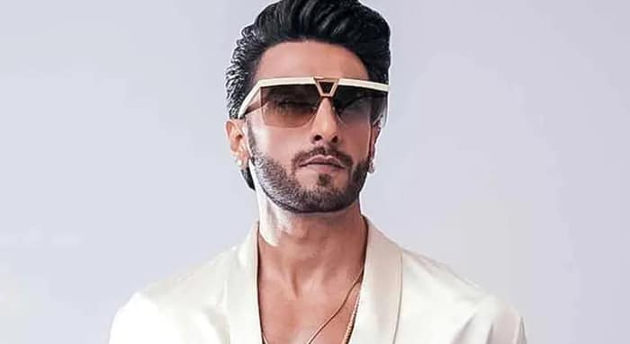 ধুরন্ধর রণবীর আনবেন দ্বিতীয় পর্ব