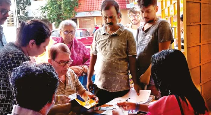সন্দেহজনক ভোটারের নাম বাদ দিতে পারবেন বিএলও, সিদ্ধান্ত কমিশনের