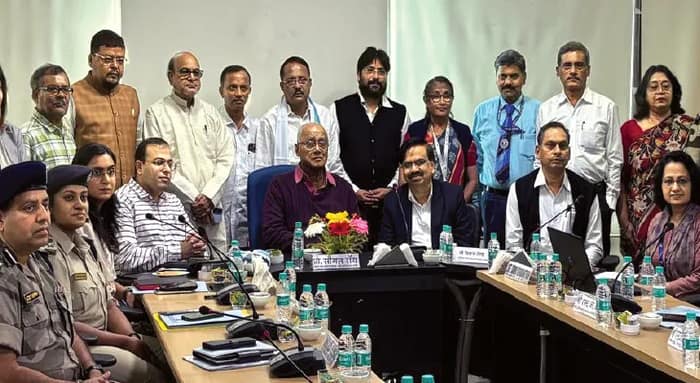 যান চলাচলের সমস্যা সমাধানে ১ নং গেটে ফুট ওভারব্রিজের প্রস্তাব