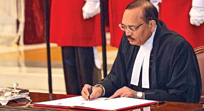 সুপ্রিম কোর্টের প্রধান বিচারপতি পদে শপথ বিচারপতি সূর্য কান্তের
