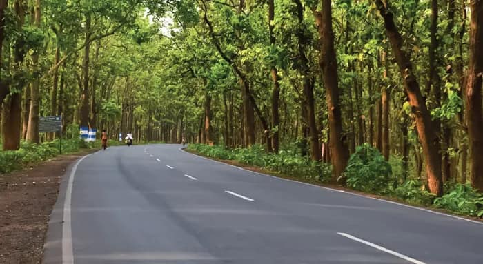 শীতের ঝাড়গ্রামে পর্যটকদের ডেস্টিনেশন ‘বাদশাহী আংটি’র শ্যুটিংস্পট কলাবনী