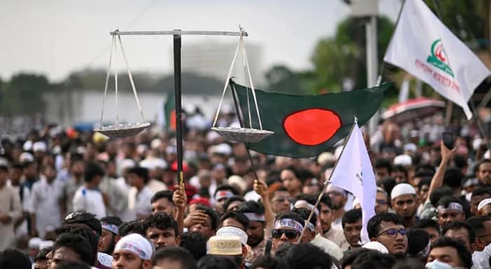 ভোট বড় বালাই, রাতারাতি তালিকা বদলে খুলনায় হিন্দু প্রার্থী দিল জামাত