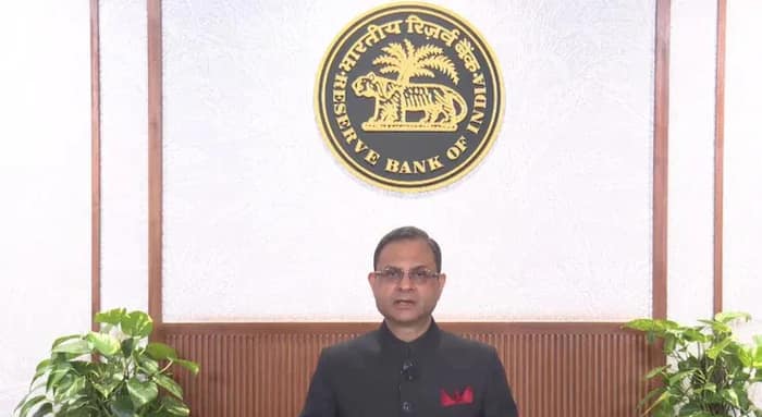 বছরের শেষে সুখবর শোনাল আরবিআই, ২৫ বেসিস পয়েন্ট কমল রেপো রেট