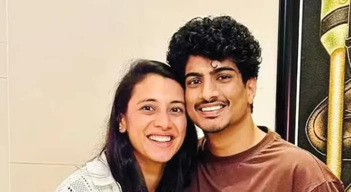 পলাশের সঙ্গে বিয়ে ভাঙলেন স্মৃতি, সোশ্যাল মিডিয়ায় বিবৃতি দিলেন বিশ্বকাপজয়ী ক্রিকেটার