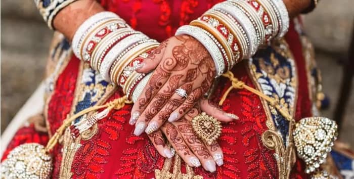 পাত্রী চাই