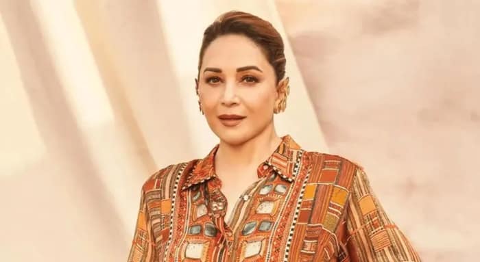 মাধুরীর অ্যাপার্টমেন্ট বিক্রি