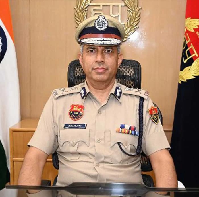 আইপিএস পূরণ কুমার আত্মহত্যা মামলায় প্রাক্তন ডিজি শত্রুজিৎ কাপুরকে জিজ্ঞাসাবাদ করল সিট