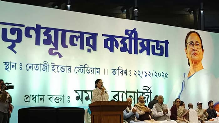 বাংলার প্রাপ্য টাকা দিচ্ছে না, আর বলছে আমার কাছে অনেক টাকা আছে: মুখ্যমন্ত্রী মমতা বন্দ্যোপাধ্যায়