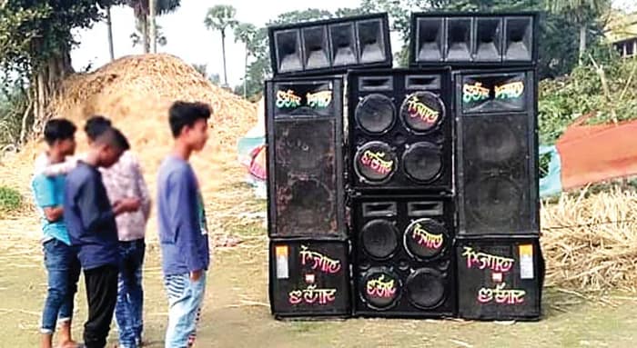 ডিজে-যন্ত্রণা পিকনিকেও!