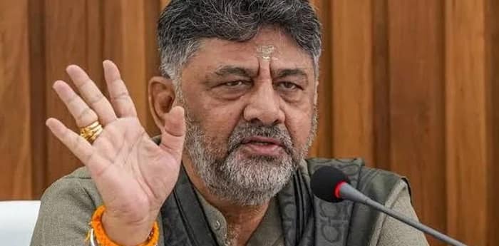 বেঁকে বসলেন কর্ণাটকের আরও এক মন্ত্রী, বিপাকে মুখ্যমন্ত্রী শিবকুমার