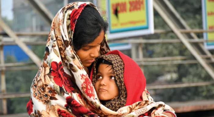 শেষ বেলায় শহরে ঠান্ডার কামড়, বজায় রয়েছে শীতের আমেজ
