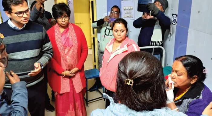 দু’টি বাসের সংঘর্ষে মা-ছেলে সহ তিনজনের মৃত্যু, জখম ৬