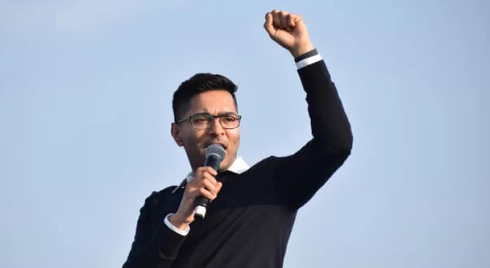 ‘কেন্দ্রীয় বাজেটের ১ ঘণ্টা ২৫ মিনিটের বক্তব্যে একবারও উল্লেখ নেই বাংলার’: অভিষেক বন্দ্যোপাধ্যায়
