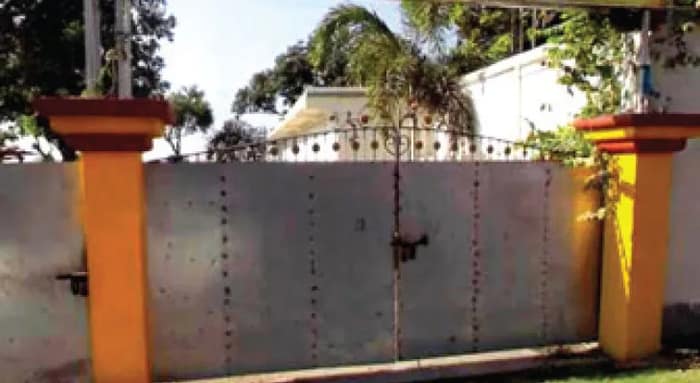 হালিশহরে আইন না মেনে গঙ্গাপাড়ে রিসর্ট! বিতর্ক তুঙ্গে