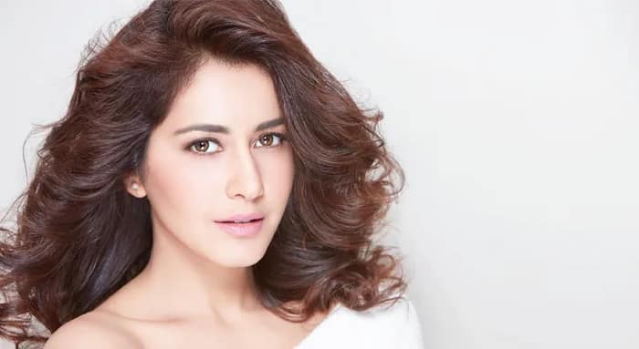 অক্ষয়ের ছবিতে রাশি