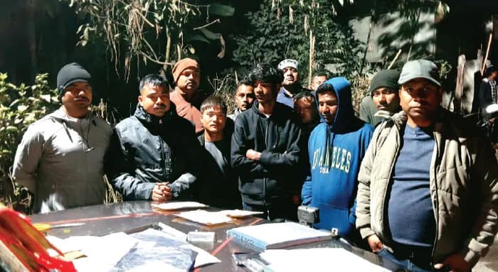নাবালকদের সামনে রেখে মাদক-বন্দুকের কারবার দু’টি অভিযানে ৪৮ ঘণ্টায় গ্রেপ্তার দুই কিশোর