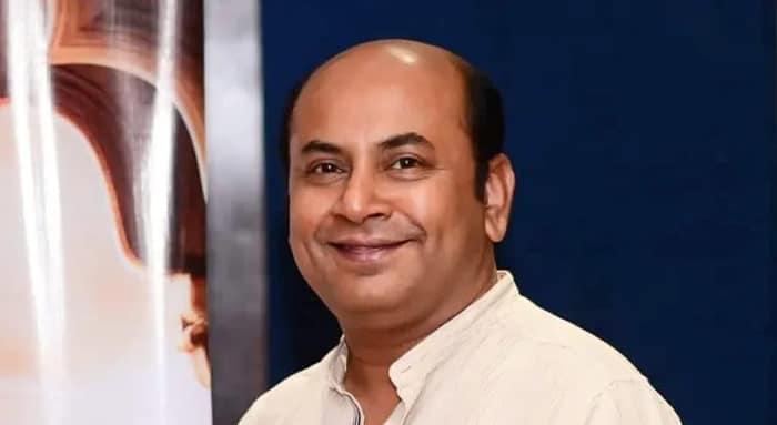 নিজের মতটা সব জায়গায় জাহির করি না
