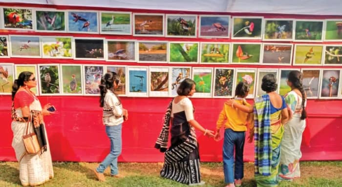 লাটাগুড়িতে তিনদিনের আলোকচিত্র প্রদর্শনী ও প্রতিযোগিতা শেষ আজ