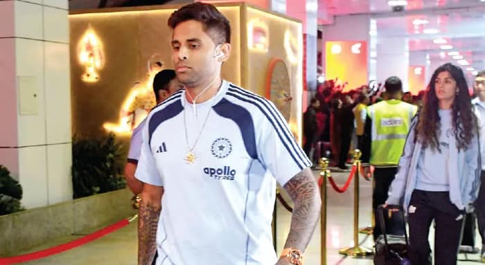 স্ত্রী দেবীশাকে কৃতিত্ব সূর্যের
