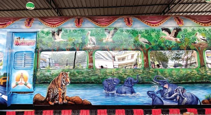 ডুয়ার্সের বন্যপ্রাণ, কুলিকের ছবির কোলাজে সাজছে রেল কোচ রেস্তরাঁ