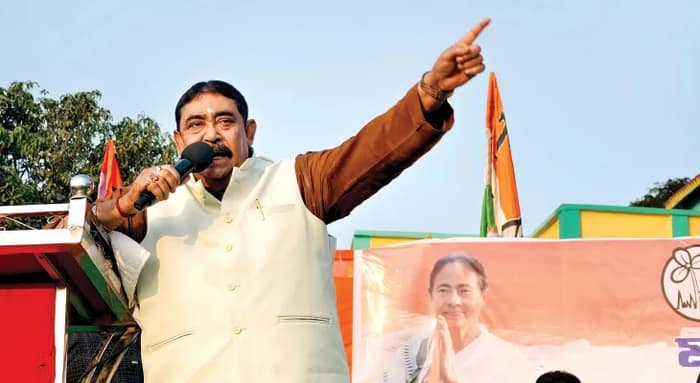 বাংলার মানুষের মনে বিষ ঢালছে বিজেপি: অনুব্রত