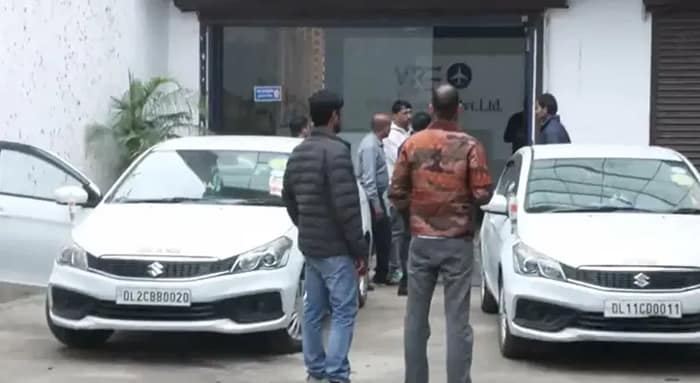 অজিত পাওয়ারের বিমান দুর্ঘটনা তদন্তে ভিএসআর ভেঞ্চার্স প্রাইভেট লিমিটেডের অফিসে উপস্থিত এএআইবি