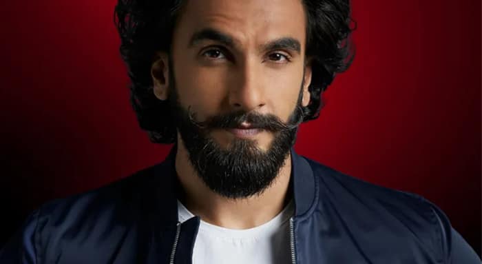 বিতর্কিত মন্তব্যের জেরে অভিনেতা রণবীর সিংয়ের বিরুদ্ধে এফআইআর