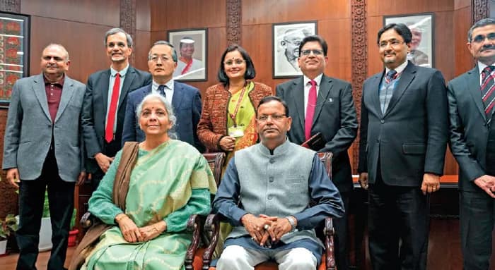 আজ কেন্দ্রীয় বাজেট, ভোটমুখী বাংলার ভাগ্যে কী? শুরু জল্পনা