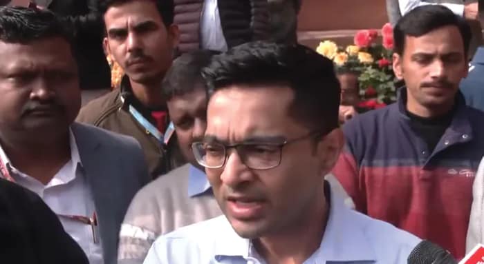 'কেন্দ্র বাংলাকে বাংলাদেশ হিসেবে দেখে': অভিষেক বন্দ্যোপাধ্যায়