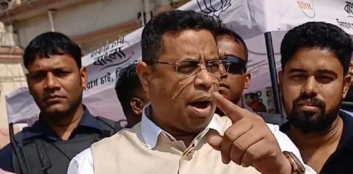 বালিঘাটে তোলাবাজির প্রশ্নে মেজাজ হারালেন সৌমিত্র খাঁ