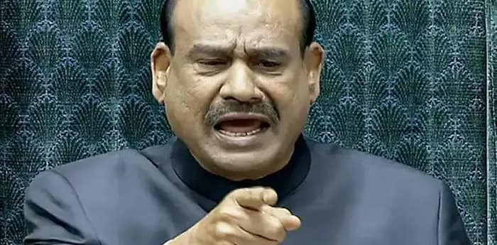 আপাতত সংসদমুখো হবেন না ওম বিড়লা, স্পিকারকে পদচ্যুত করতে নোটিস বিরোধীদের