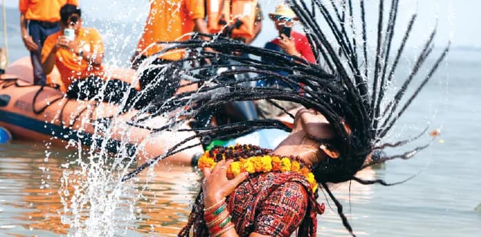 বিপুল উৎসাহে মিনিকুম্ভে শাহি স্নানে ভক্তরা, সরগরম হুগলির পুণ্যতীর্থ ত্রিবেণী