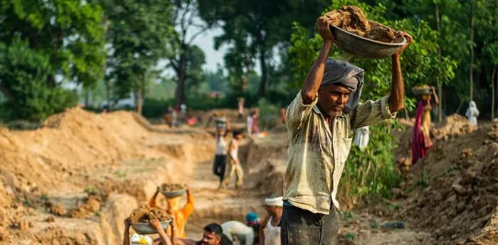 গ্রামোন্নয়ন বাজেটে আলোচনায় রাজি কেন্দ্র, মনরেগার বকেয়া নিয়ে সরব হবে তৃণমূল