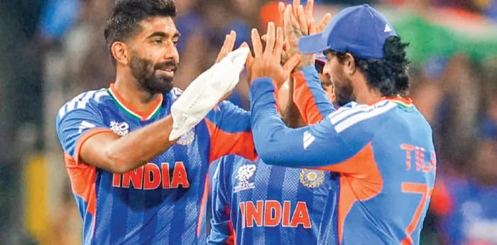 ভারত-৮ : পাকিস্তান-১, বল হাতে দাপট বুমরাহ-হার্দিকদের