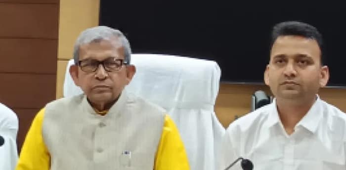 বাংলায় ত্রাস সৃষ্টি করছে কমিশন, সরকারি কর্মীদের পাশেই রয়েছে রাজ্য: মানস ভুঁইয়া