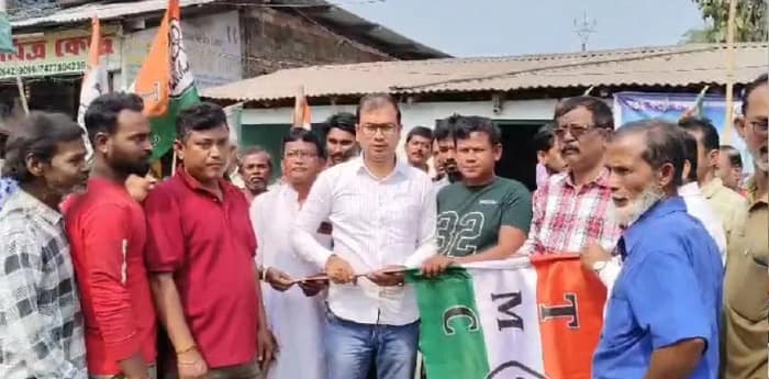এসআইআর’ই বুমেরাং, তৃণমূলকে জব্দ করতে গিয়ে ঘর ভাঙছে পদ্মর
