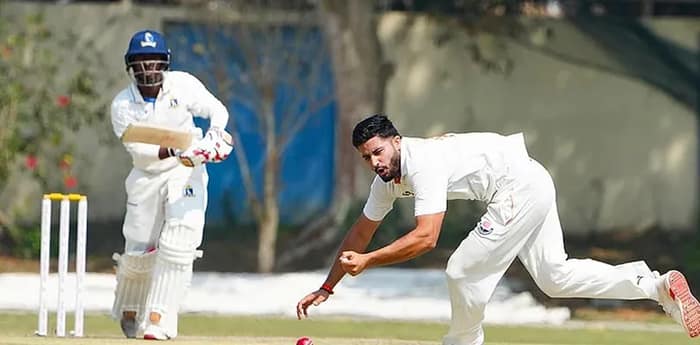 ব্যাটিং ব্যর্থতায় খাদের কিনারায় বাংলা দল