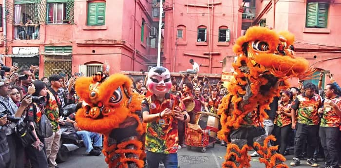 চীনে নববর্ষ, কলকাতায় নাচ থাইল্যান্ডের ড্রাগনের