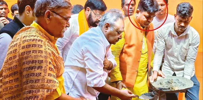 দুর্গাপুরে নতুন হাসপাতালের উদ্বোধনে এসে বিতর্কে শমীক, মালিক ধর্ষণে অভিযুক্ত জেল খাটা বিজেপি কর্মী