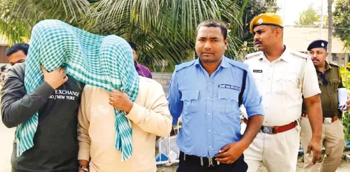 ১৩ জন বান্ধবী, রকেটের গতিতে উত্থান পরিযায়ী শ্রমিক ইসমাইলের, আকাশপথে মাদকের কাঁচামাল সরবরাহকাণ্ড