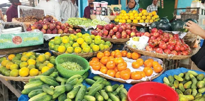 রমজানের শুরু থেকেই এবার ফলের দাম আগুন