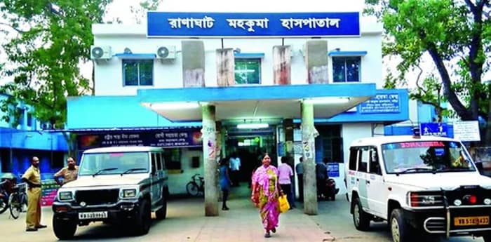 ডাক্তারদের চেষ্টায় মা ও শিশুর পুনর্জন্ম রানাঘাট হাসপাতালে