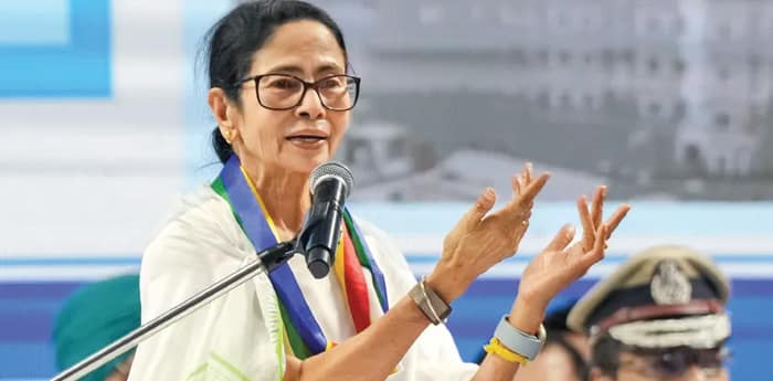 'বাংলার ধর্মনিরপেক্ষতা, সহিষ্ণুতার ঐতিহ্যের গায়ে দাগ লাগতে দেব না,' শ্রীচৈতন্যদেবের আবির্ভাব দিবসে শপথ মমতার