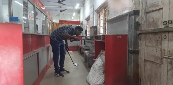 আমতা পোস্ট অফিসে বোমাতঙ্ক