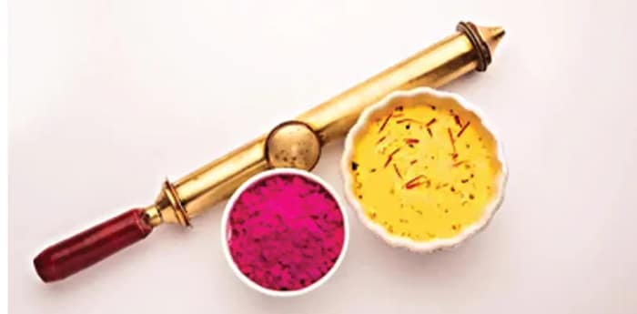 বার্মা ও বৈকুণ্ঠে দোলের আগমনি